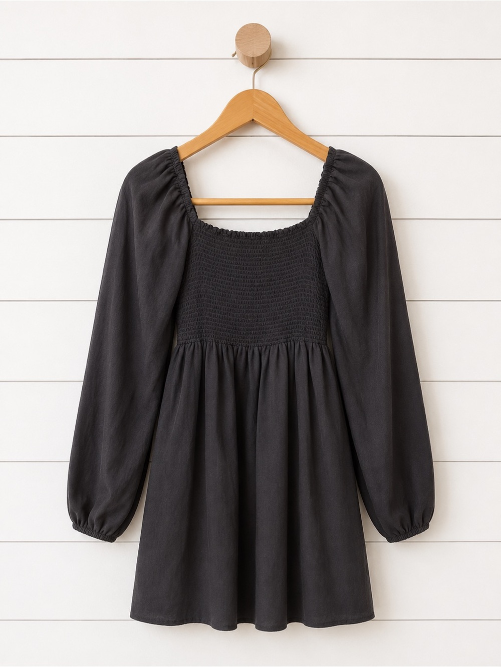 🖤 GAP Black Smocked Mini Dress Size Medium